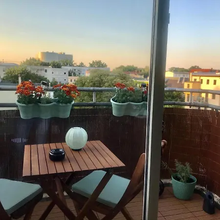 Cottbus-apartments - I Privat I Wifi I Kueche I Balkon 아파트 *