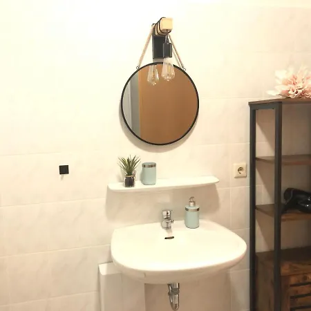 アパート Cottbus-apartments - I Privat I Wifi I Kueche I Balkon コットブス