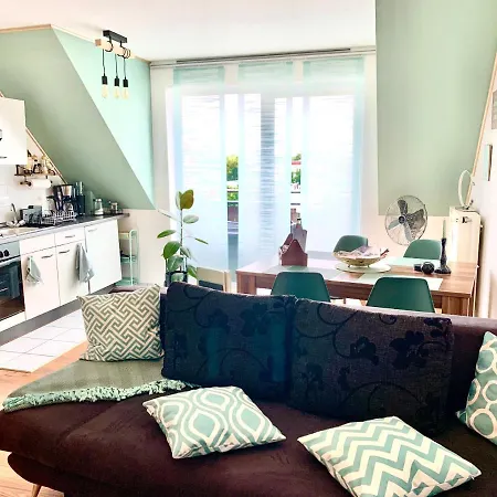 Cottbus-apartments - I Privat I Wifi I Kueche I Balkon アパート